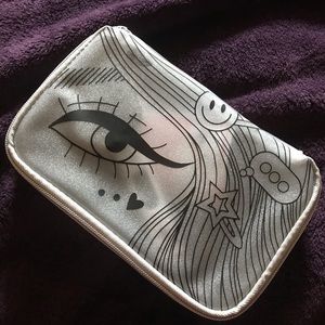 Eva Hair heating brush straightener